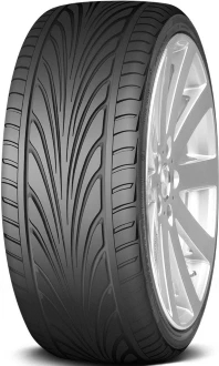 215/35R18