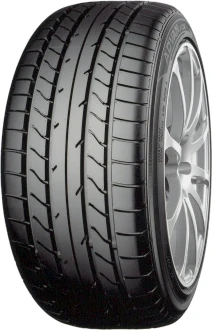 215/45R18