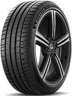 245/35R18